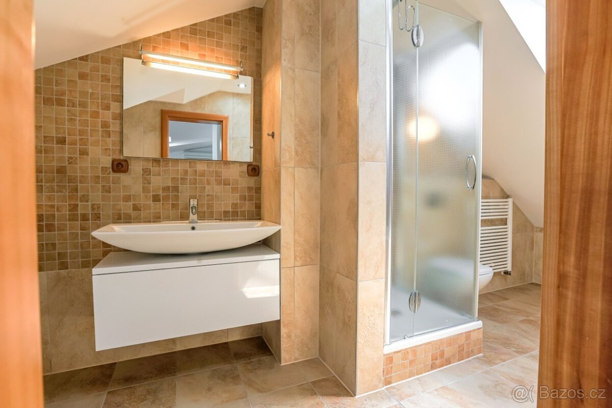 Pronájem bytu 3+kk, Praha 2 Vinohrady - 12