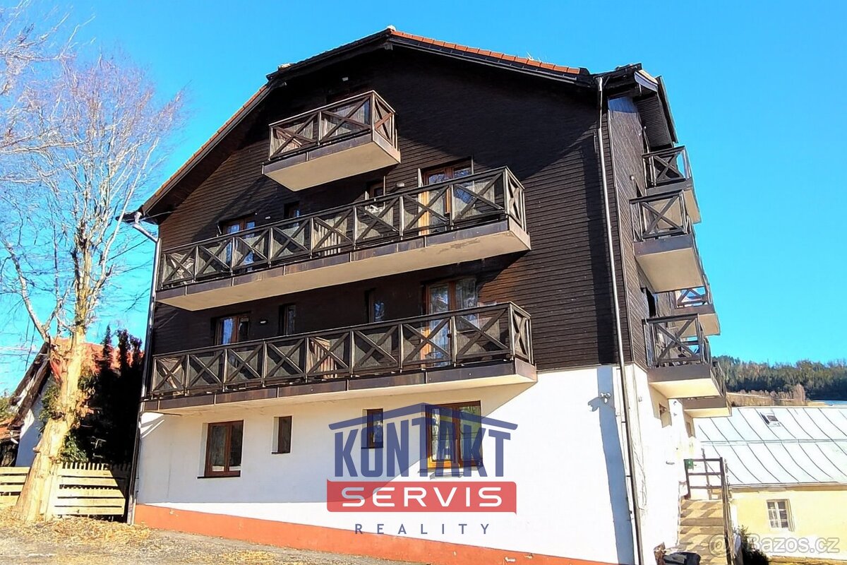 Pronájem bytu 1+kk 50 m² - ZAŘÍZENÝ, ev.č. MR-7923 - 12