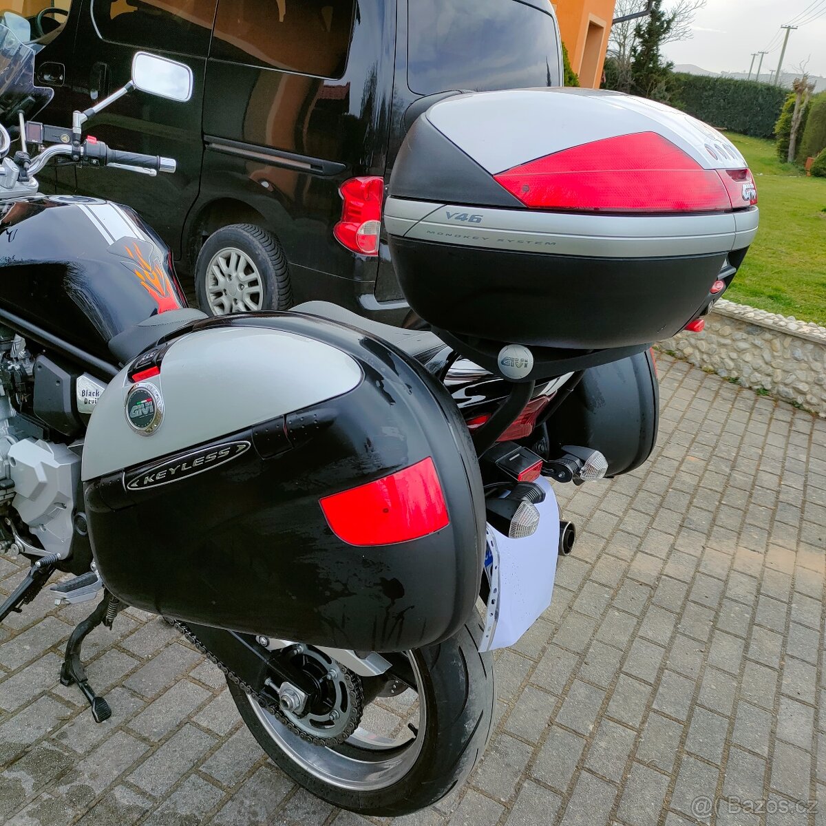 Suzuki Bandit 1250 - 12