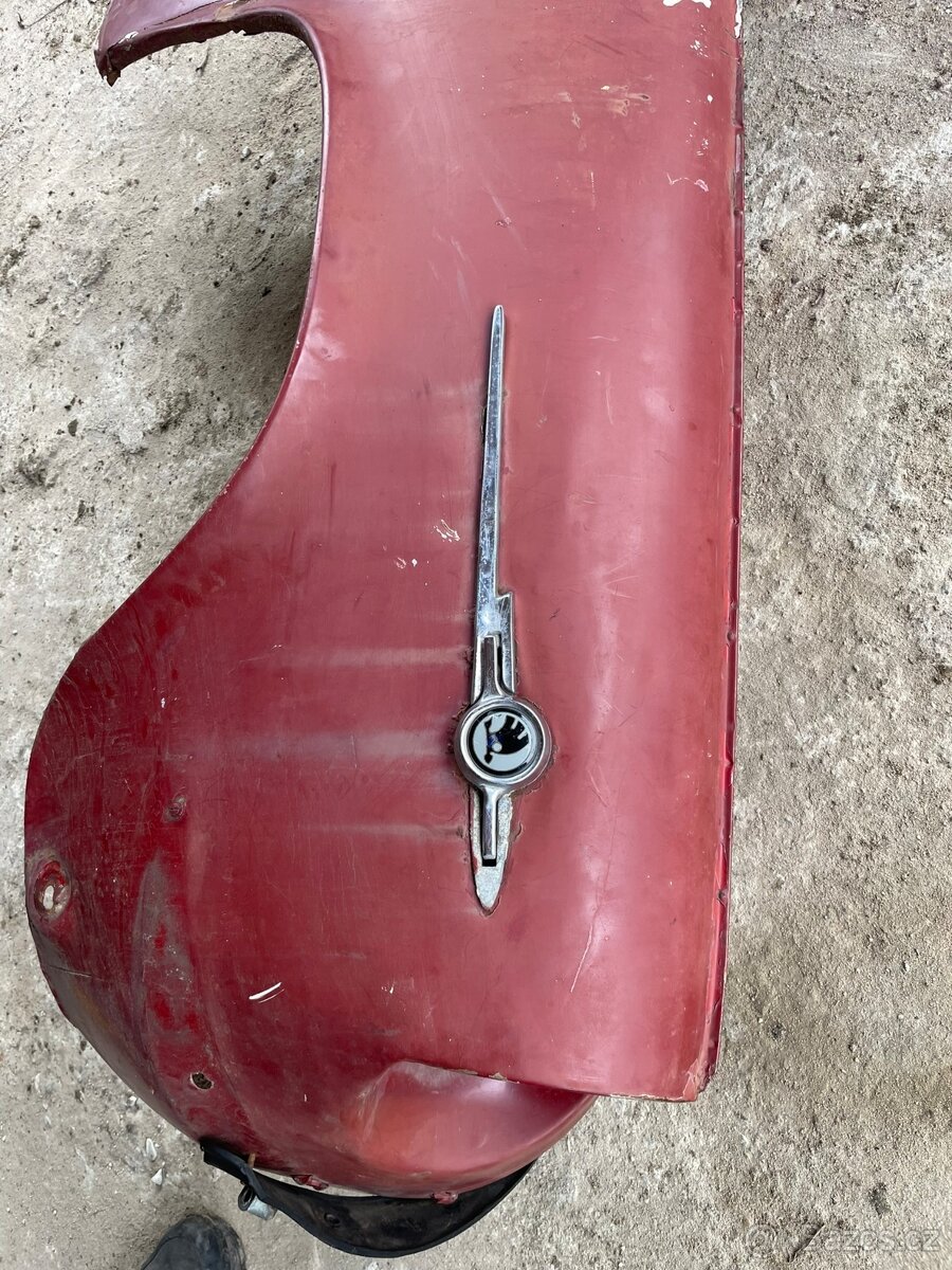 DÍLY NA STARÉ VOZY ŠKODA - 12