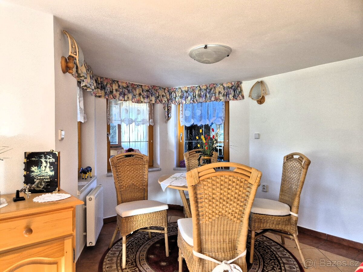 Rodinný dům v Černovicích - 12