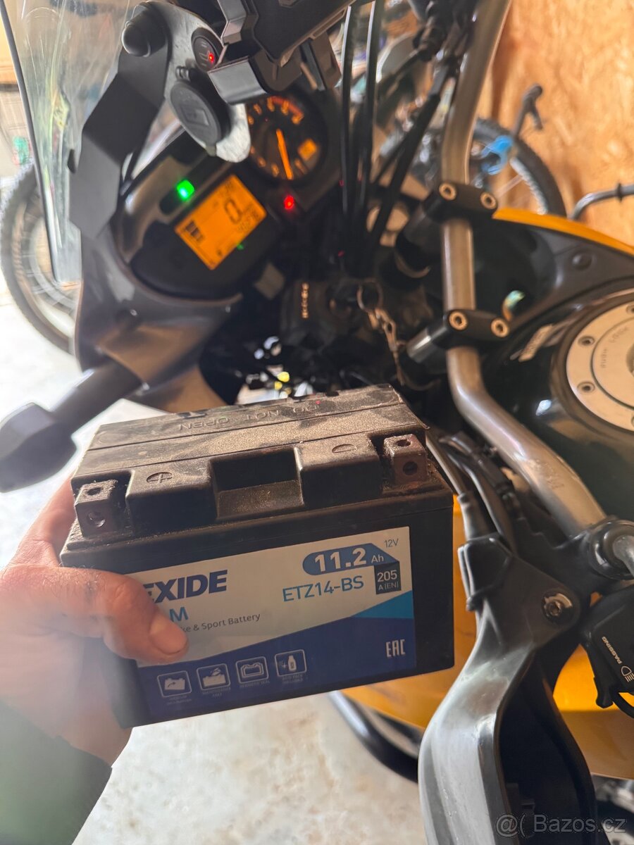 Honda Transalp 700 - ABS, PNEU, BATERIE, OLEJ a STK - 12