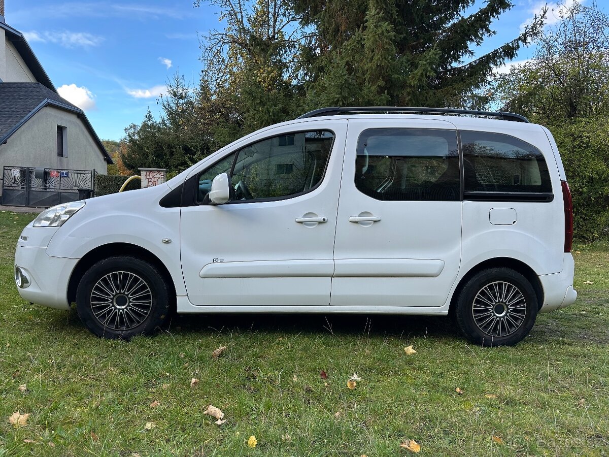 Peugeot Partner 1.6HDi 1.Majitel 52 000km Koupeno v Kopecký - 12