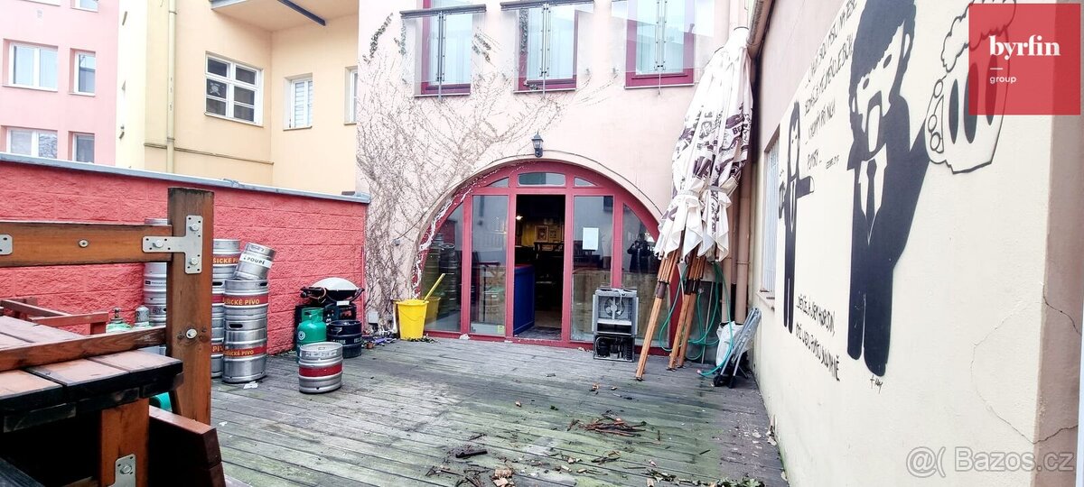 Pronájem komerčního prostoru 194 m2, centrum Opavy - 12