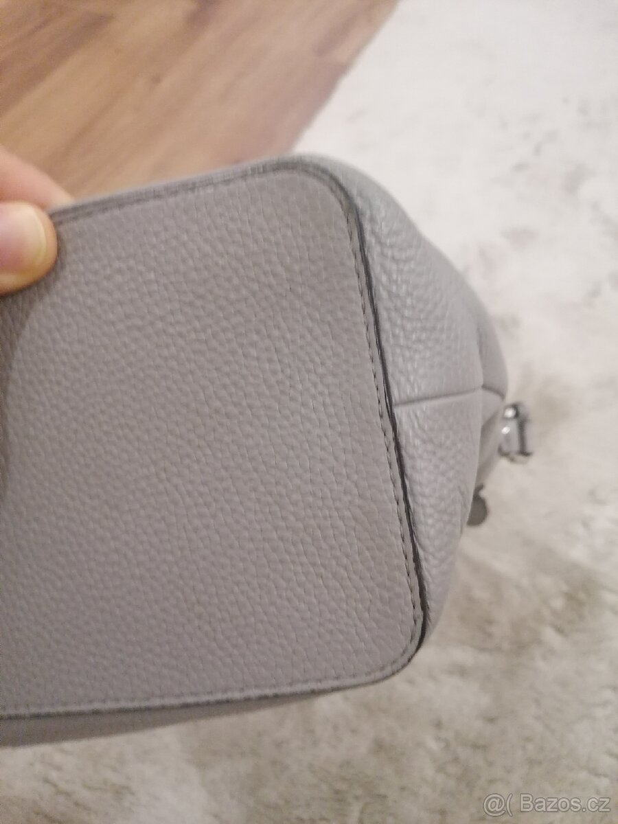Kožená crossbody kabelka Michael Kors - 12