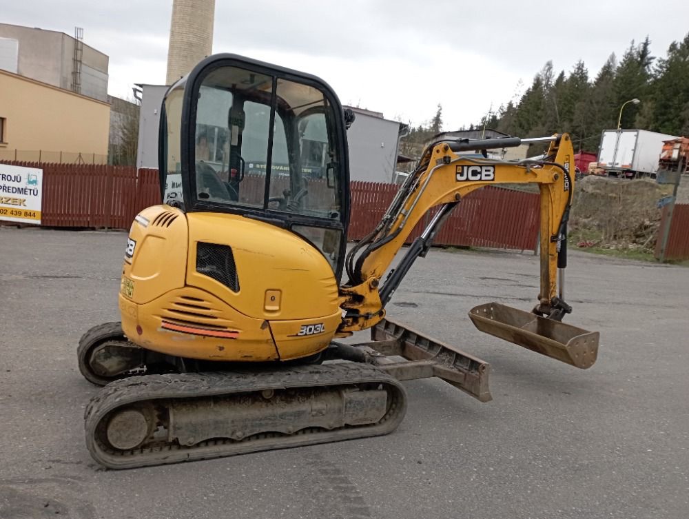 JCB 8030 - 12