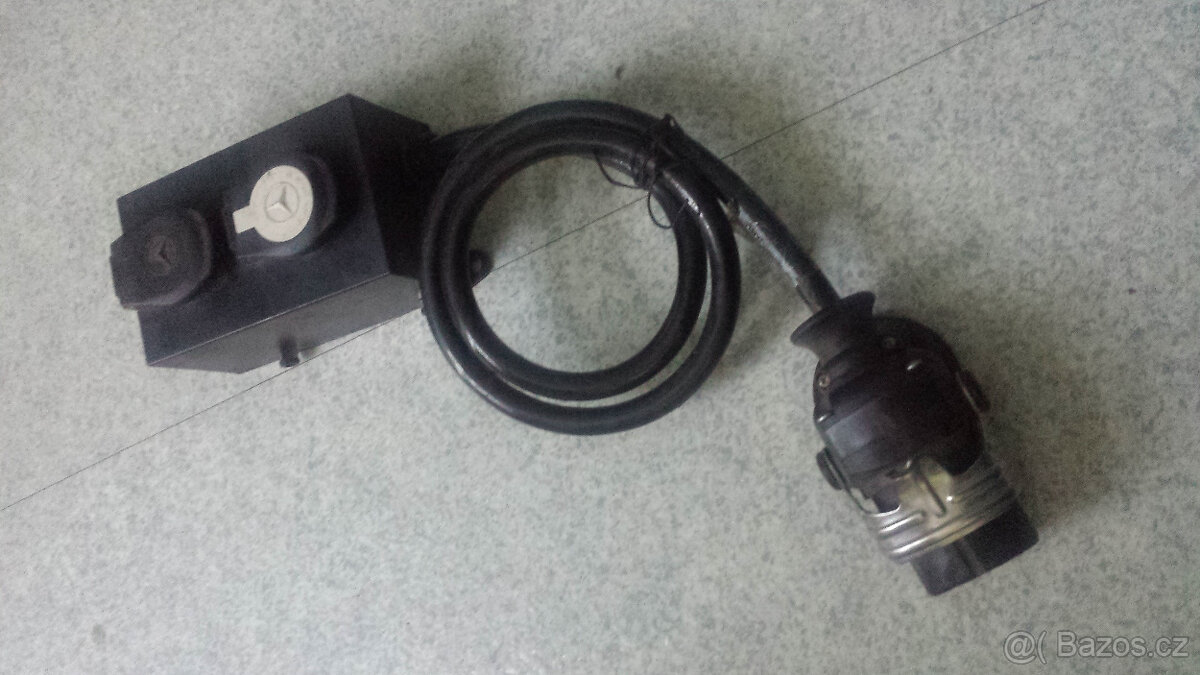 Nove originalni vypinace Mercedes-Benz - 12