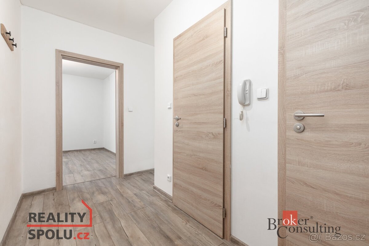 Převod dr. podílu, byty/3+1, 54 m2, Masarykova třída 854, 73 - 12