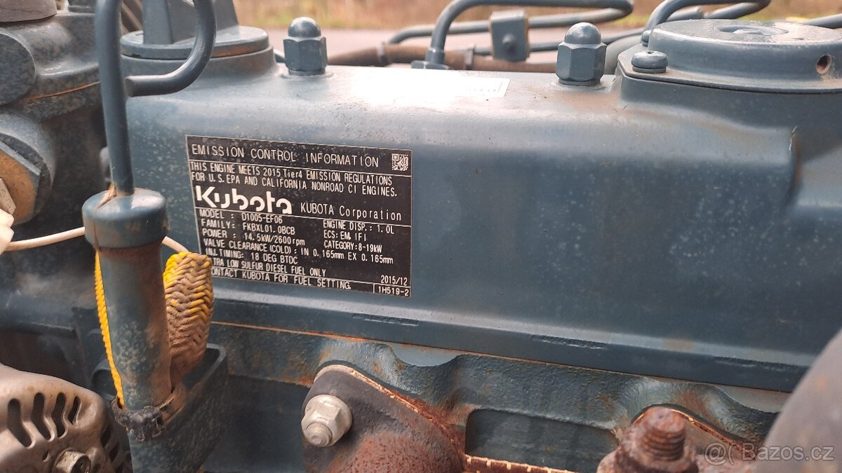 JEŽKOVÝ VÁLEC BOMAG BMP 8500 - 2016 - 12