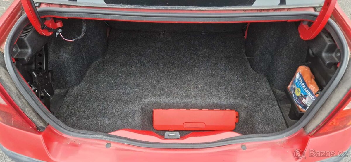 Renault Thalia, 1.4i 95000km - 12