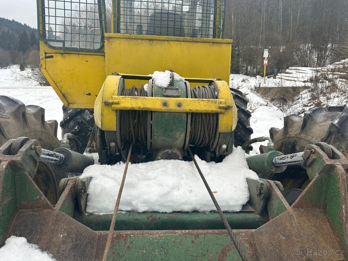 Lesní traktor - LKT 81 - 12