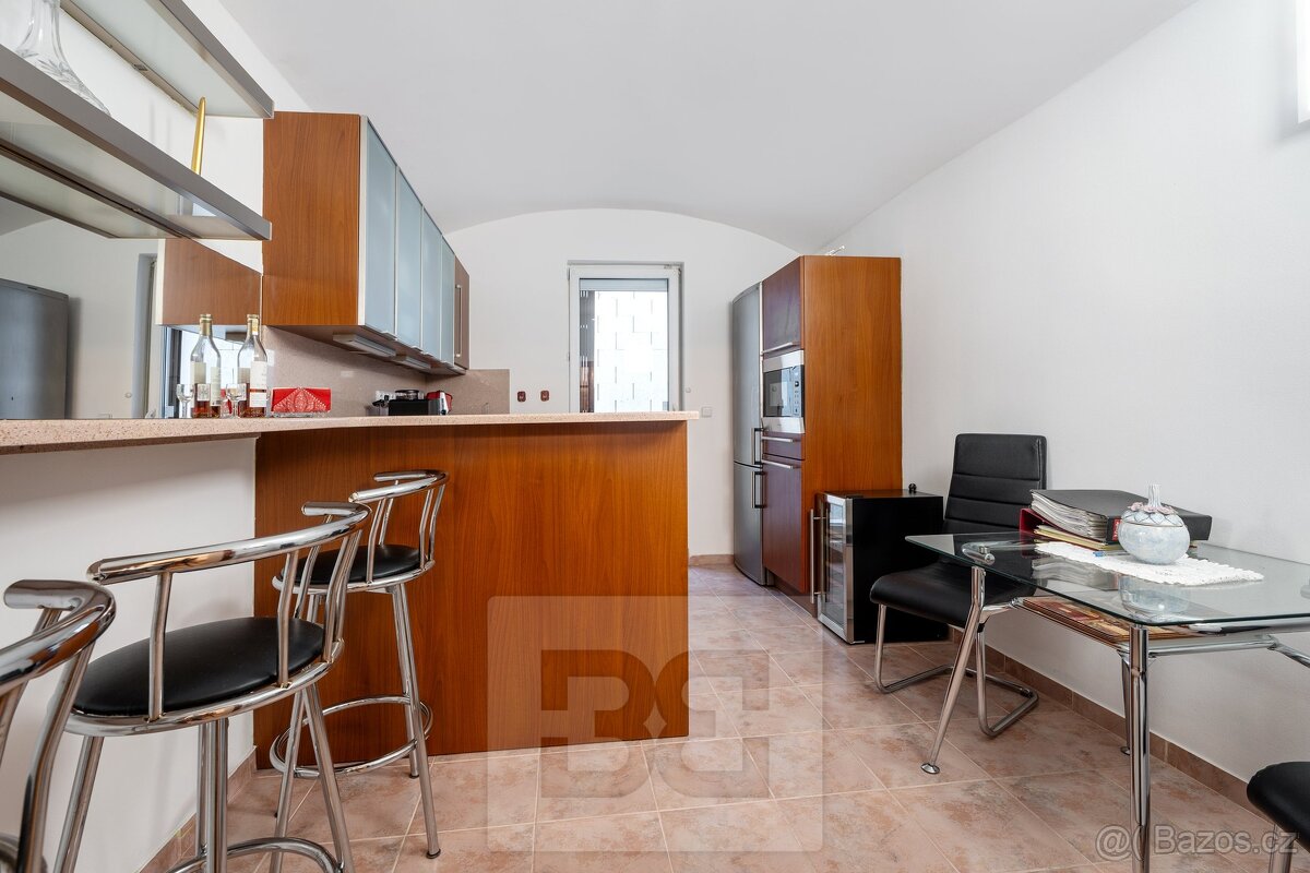 Prodej jednotky 95 m² - Královské Vinohrady, ev.č. N08573 - 12