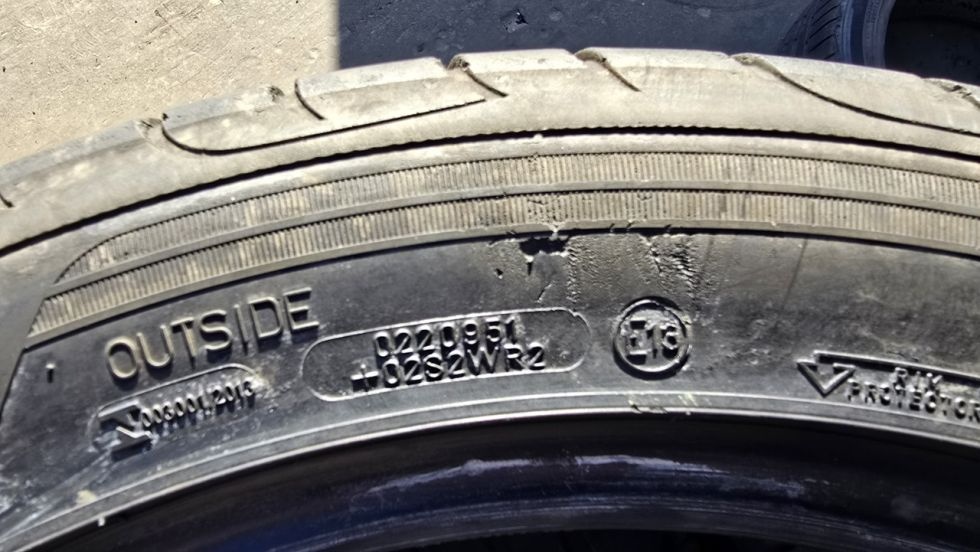 Letní pneu 245/45/18 Good Year - 12