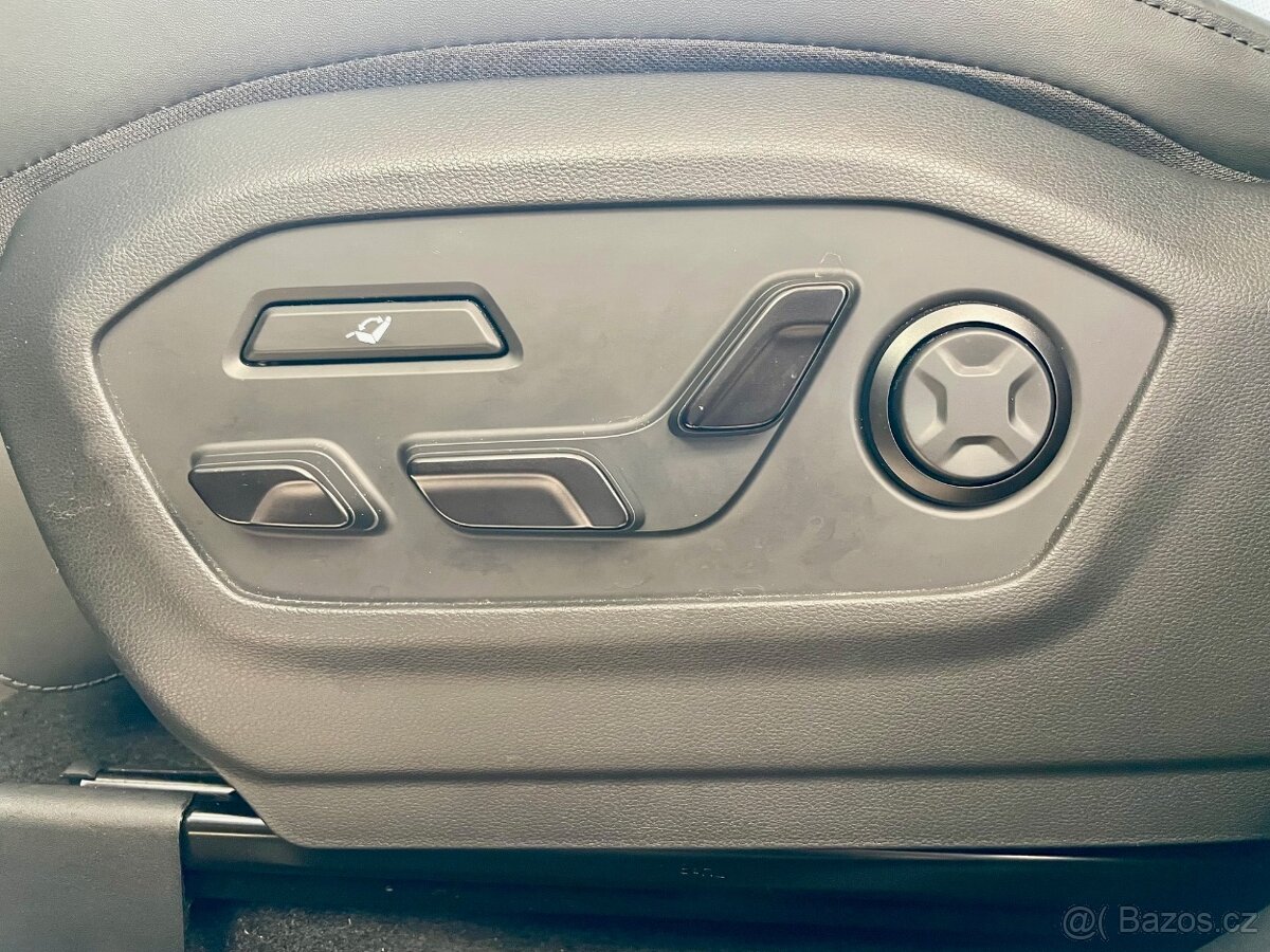 Hyundai Santa Fe HEV 1,6T-GDi 158kW Calligraphy - 12