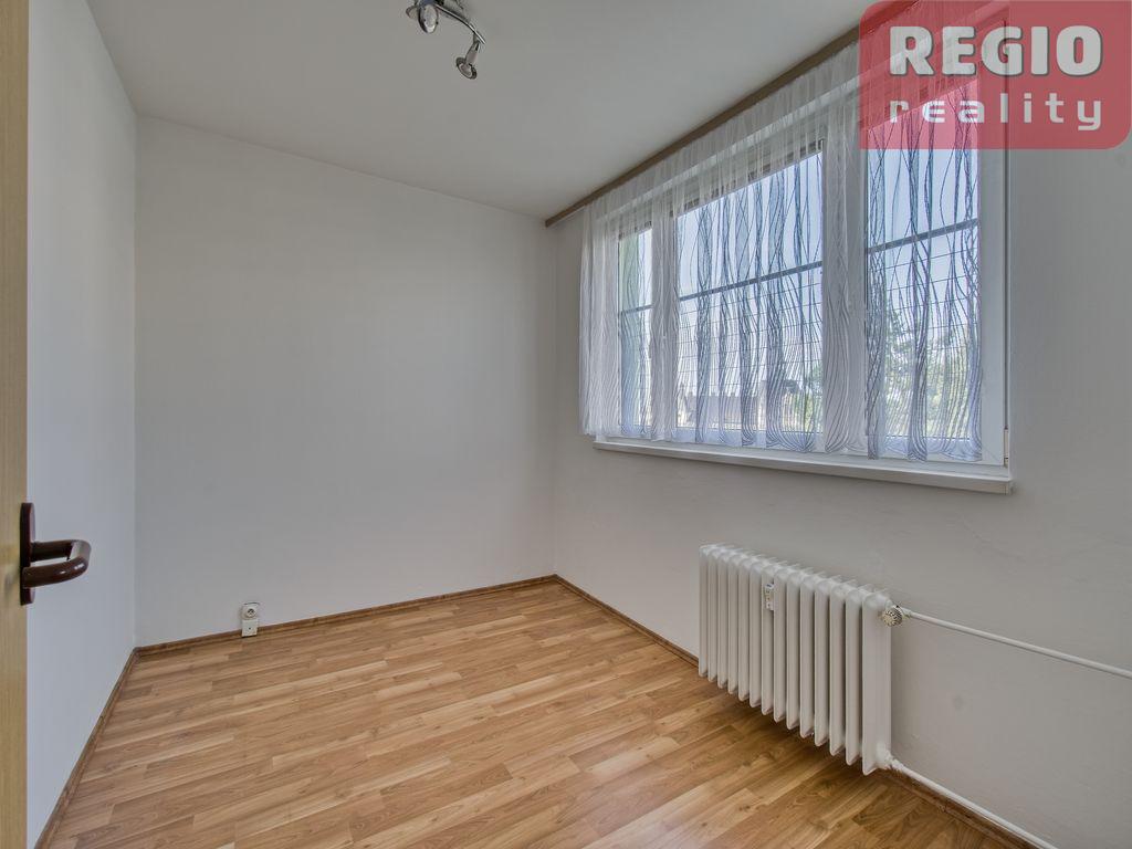 Pronájem bytu 3+1, ul. Frýdlantská - 12