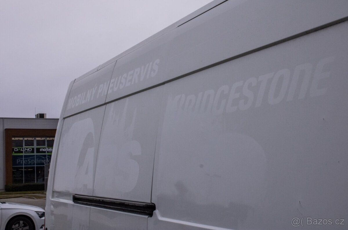 Renault Master L3H2 / Zadné vzduch. vankúše / SVK - 12