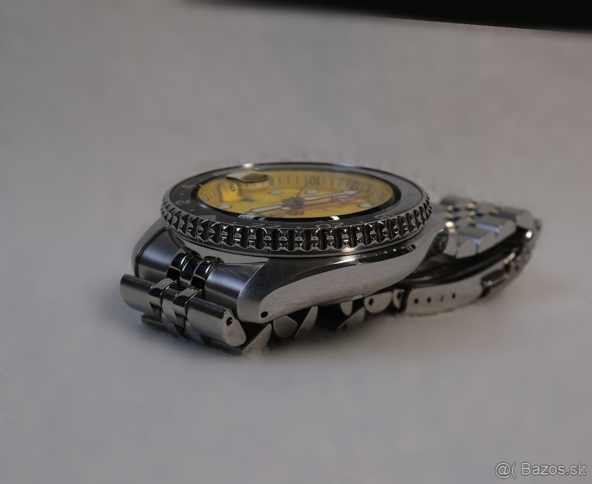 Seiko 5 Sports GMT SSK017, Jako nove - 12