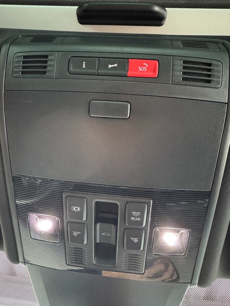 VW Golf 7.5 GTD DSG - 2019 MAX VÝBAVA - super stav - 12