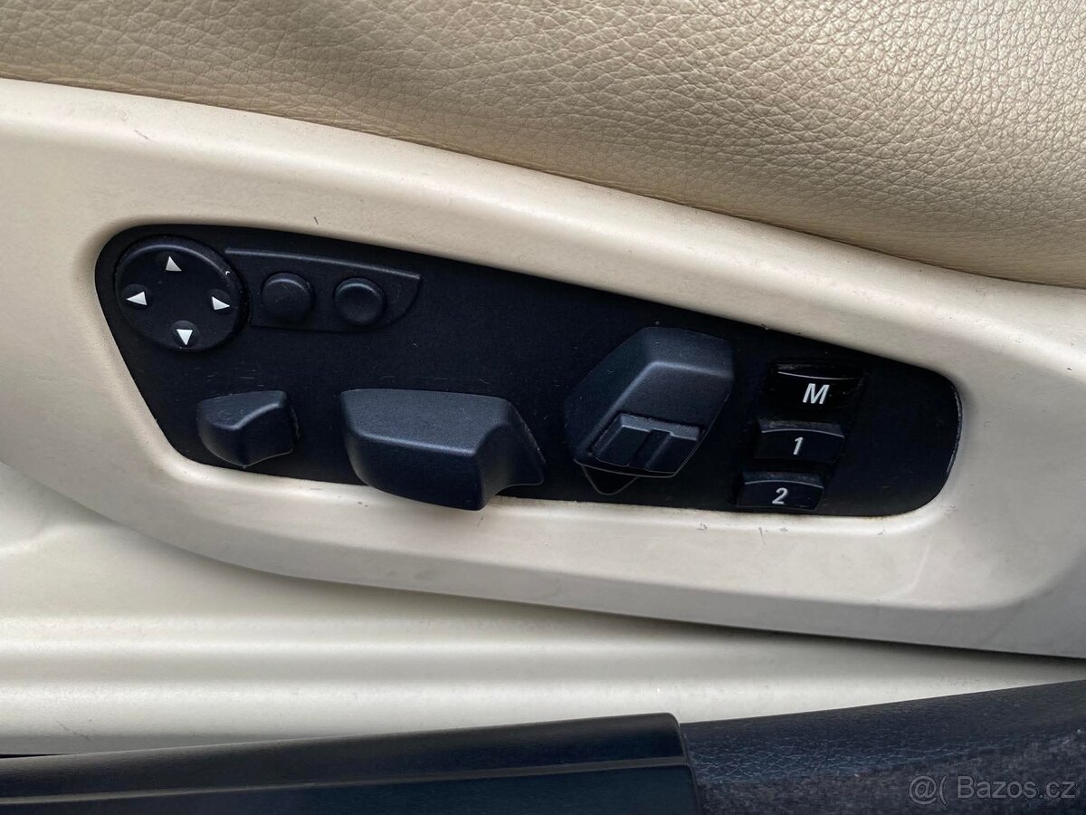 BMW E61 LCI 530da 173kw - 12