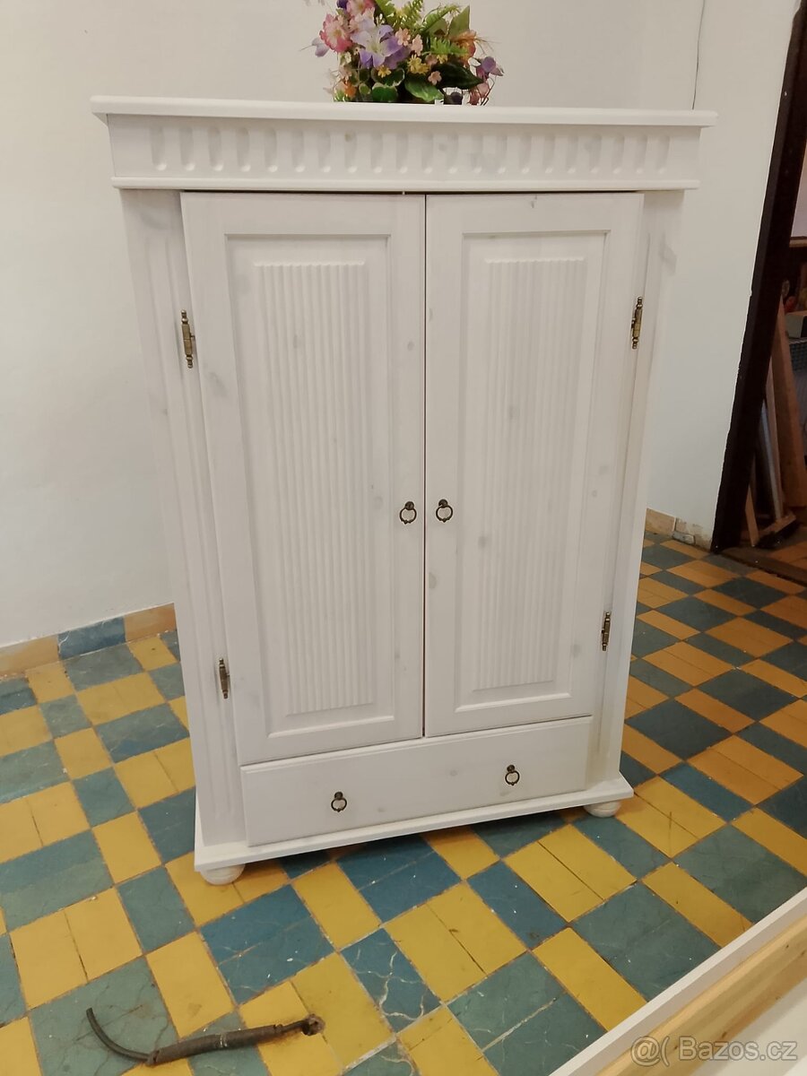 KOMPLETNÍ LOŽNICE HELSINKI ZAŠUPOVACÍ SKŘÍŇ - 12