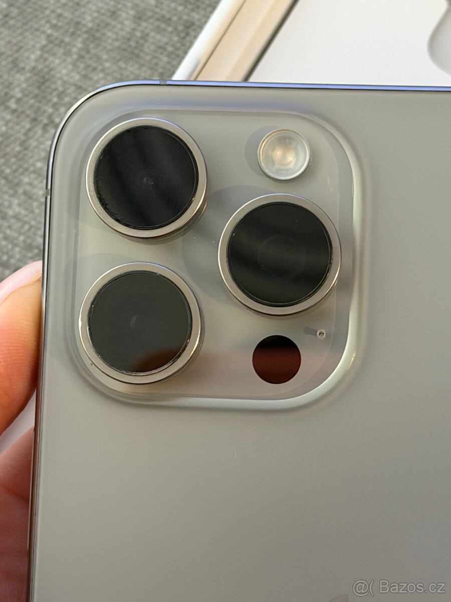 iPhone 15pro max 256gb - 12