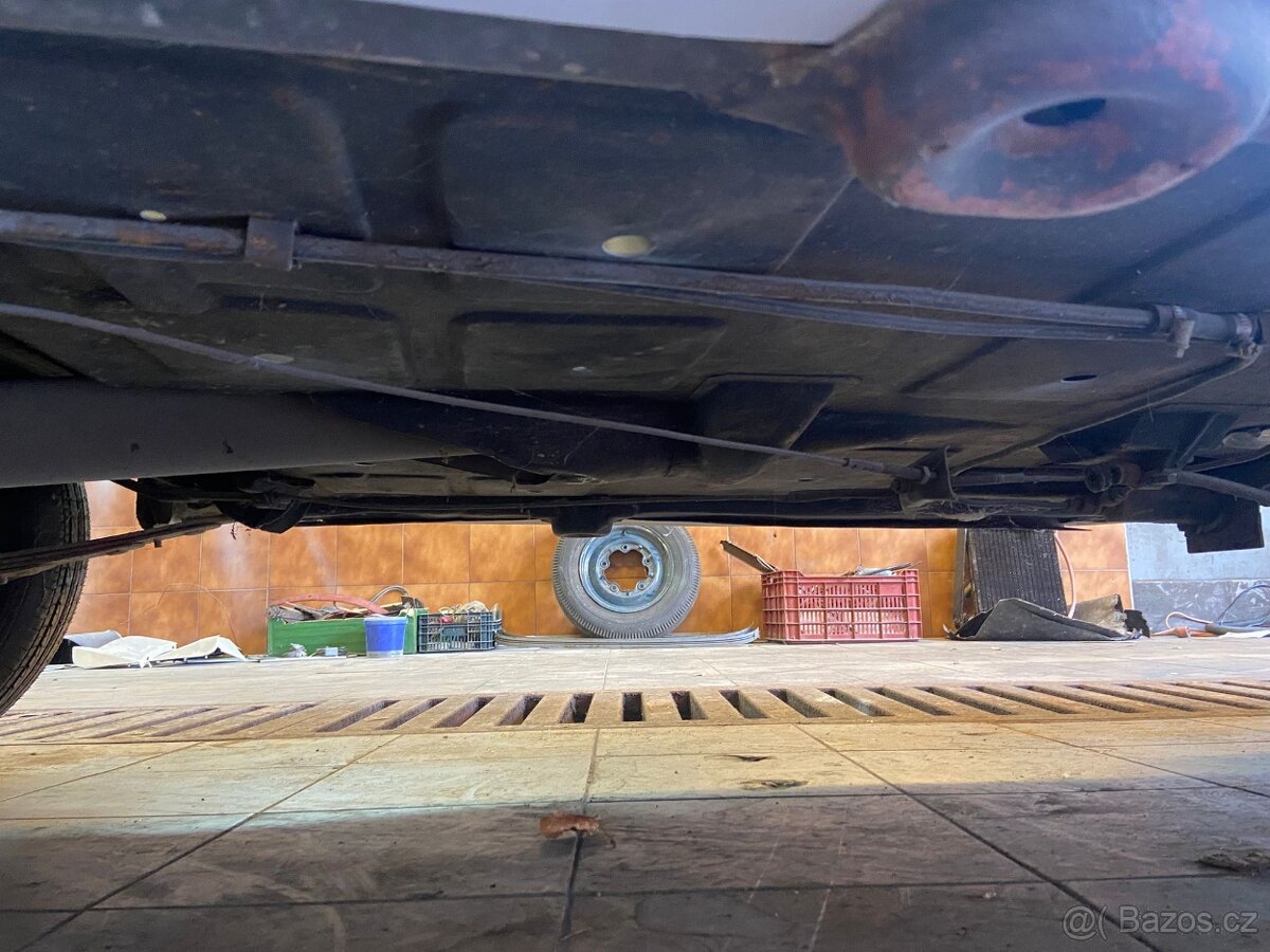 Opel Adam Olympia, 1952, k renovaci - 12