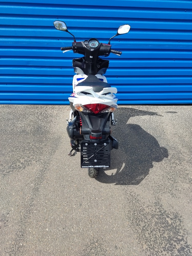 Honda NSC 50 R HRC (2016) po servisu - 12