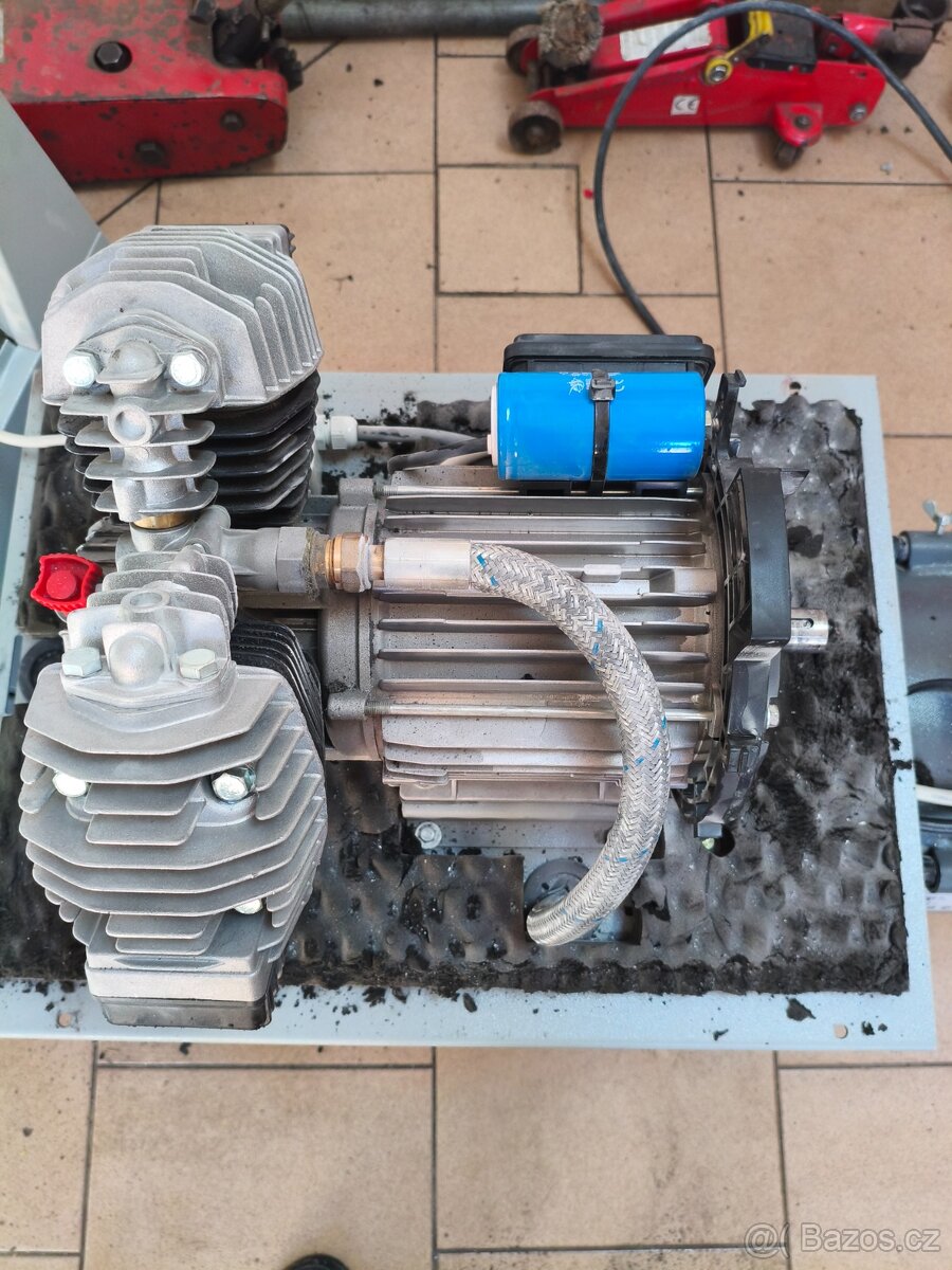 Kompresor Schneider - 12