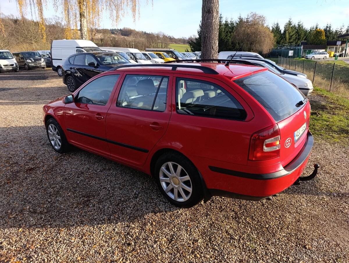 Škoda Octavia 1.9 TDi Elegance combi - 12