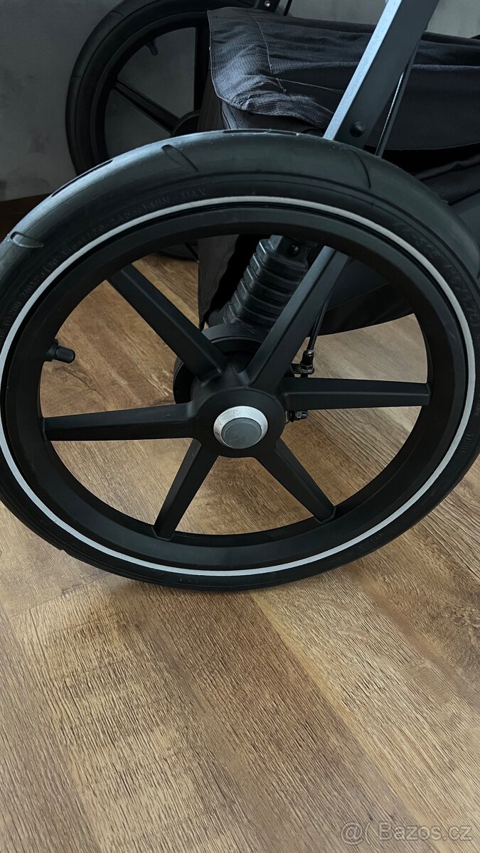 Thule urban glide 2 - 12