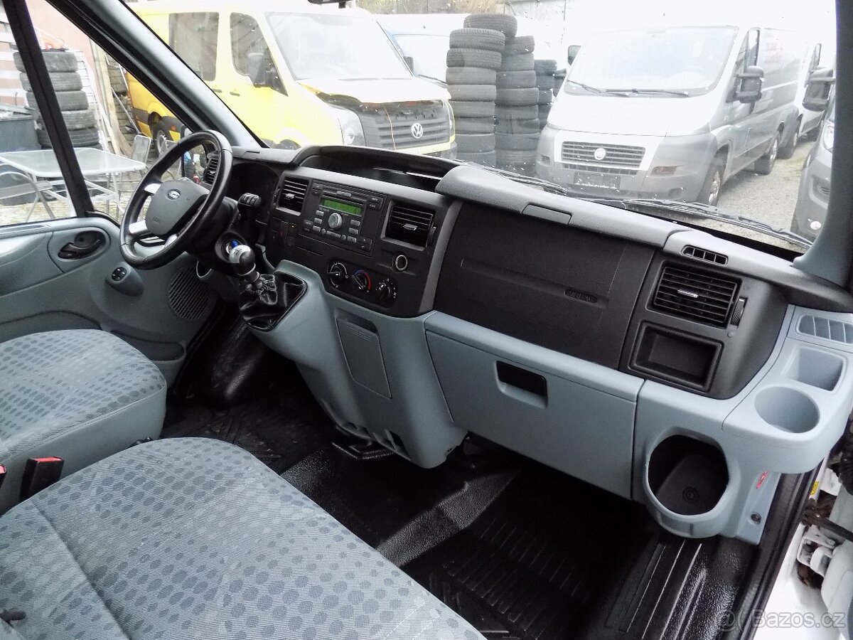 Ford Transit 2.2 TDCI SWB TREND AC 9 MÍST - 12