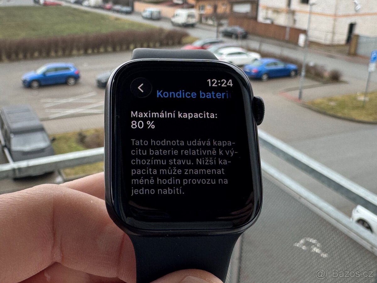 Apple Watch SE 2. generace GPS 44mm - 12