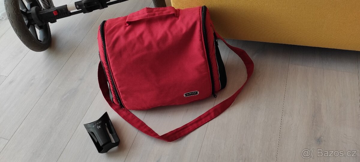 Kombinovaný kočárek 3 v 1 Kunert Mila - 12