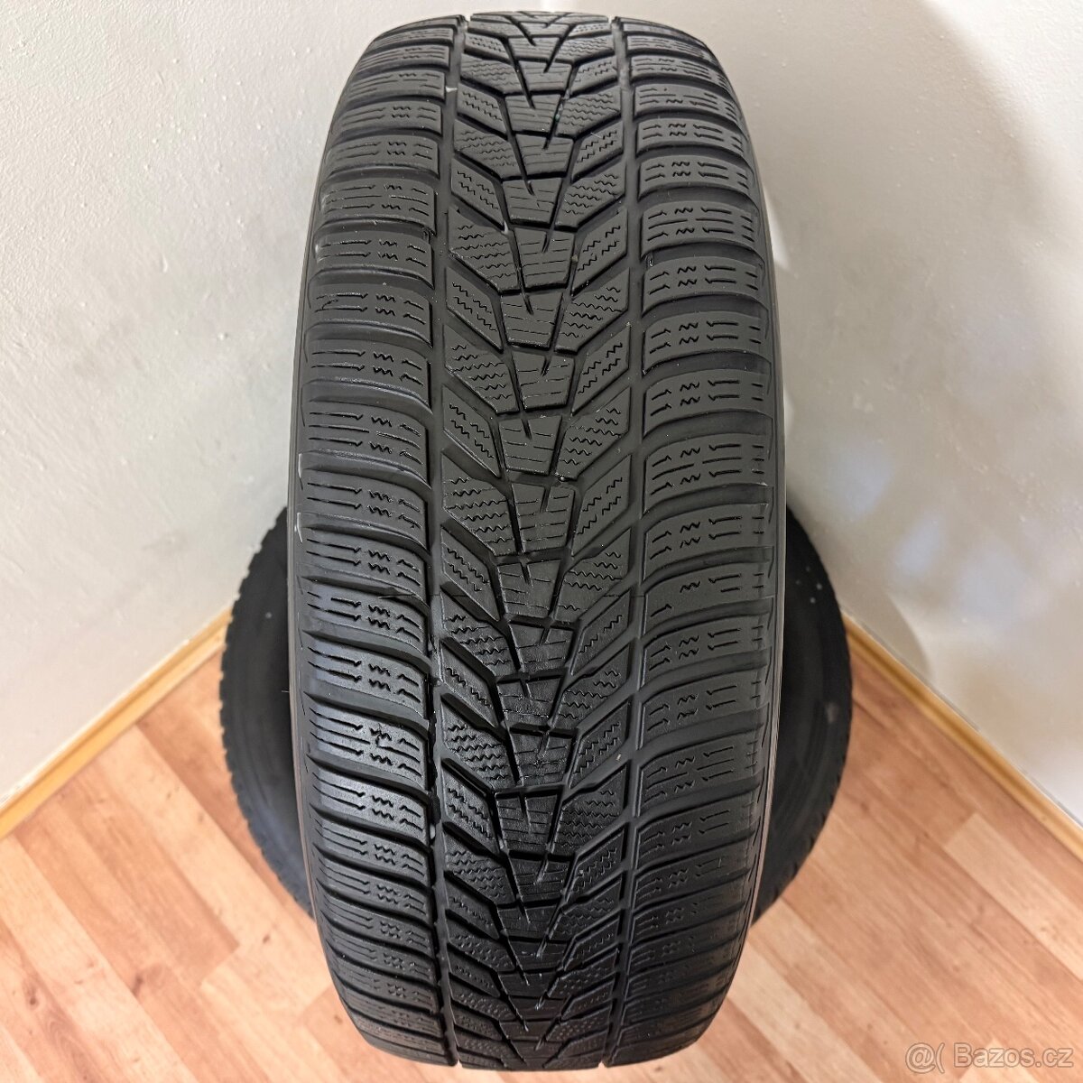 KIA SORENTO IV 5x114,3 R19 ET49,5+ZIMNÍ 235/55R19 5mm - 12