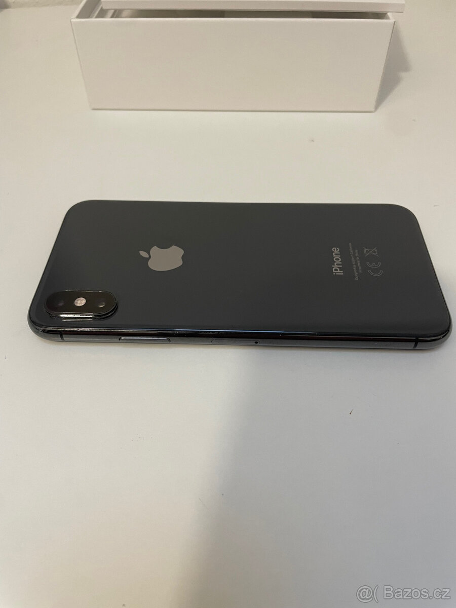 Apple iPhone XS - 12