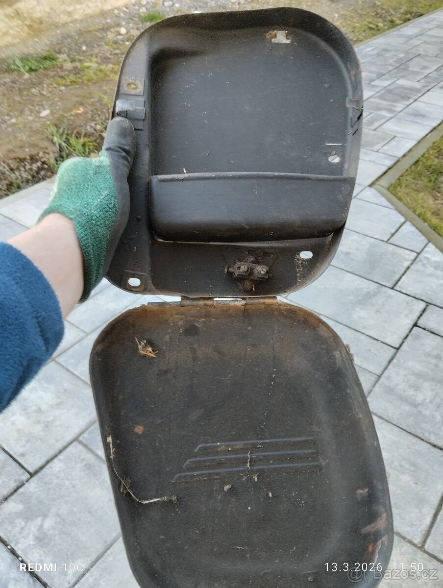 Kryt řetězu ČZ - 12