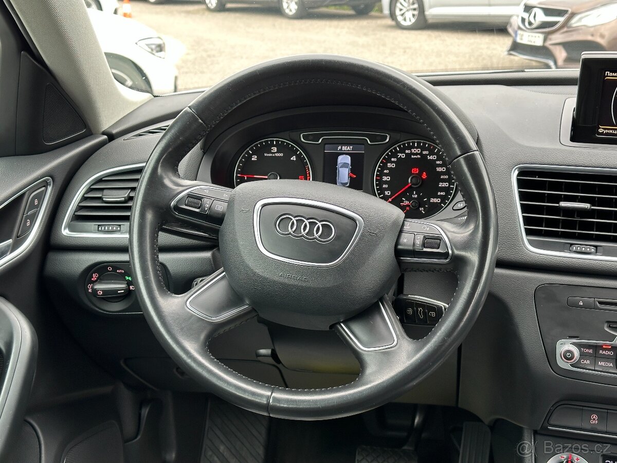 Audi Q3 2013 - 12