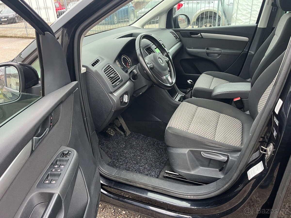 VW Sharan 2,0 TDi Bluemotion - 12