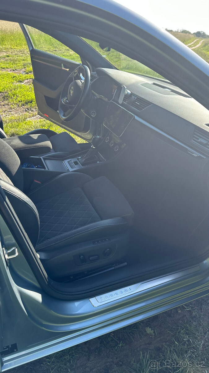 Škoda Superb III 2.0TDi 147kW DSG 4x4 Sportline Webasto - 12