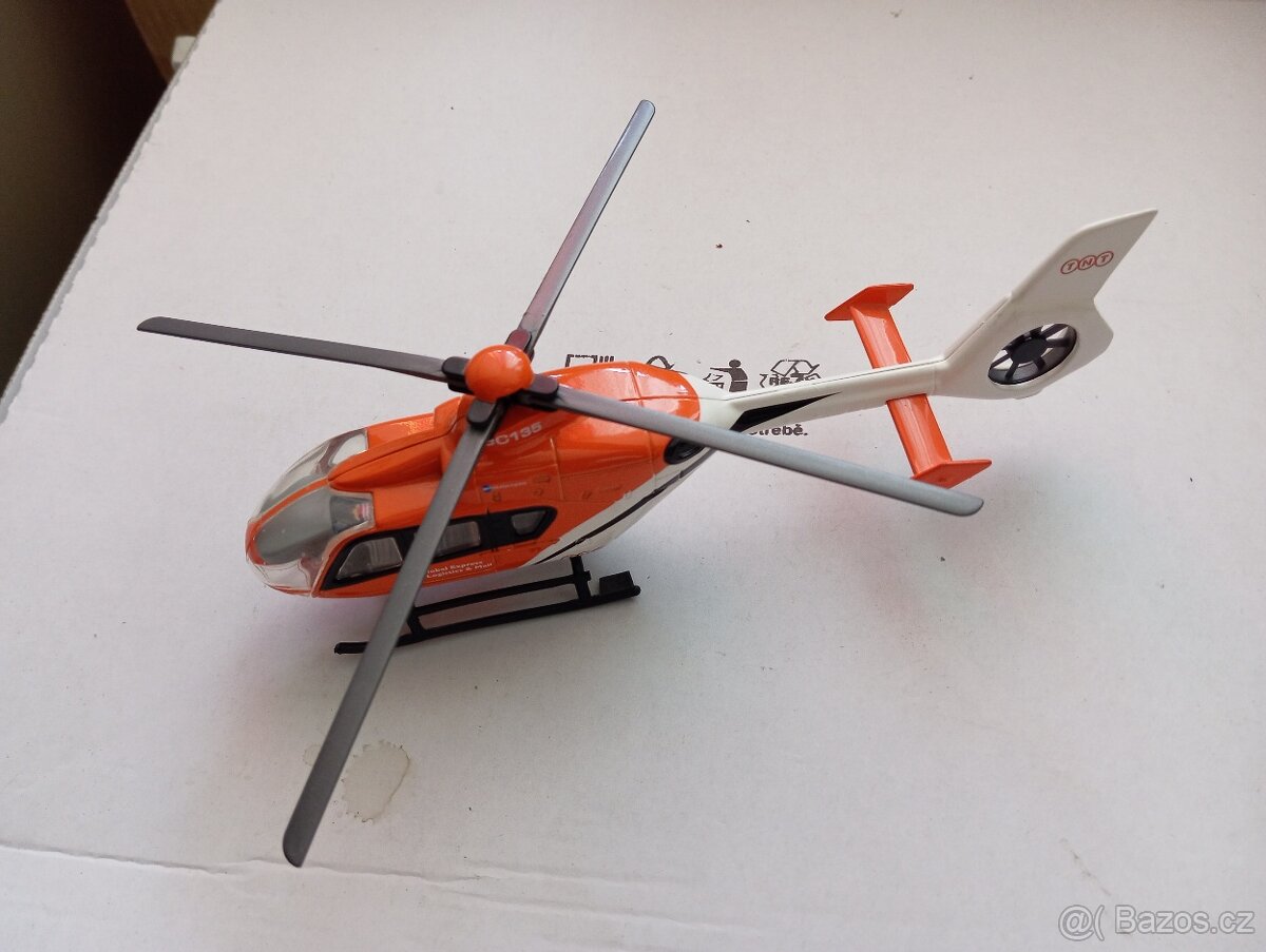 Modely auticek - 12
