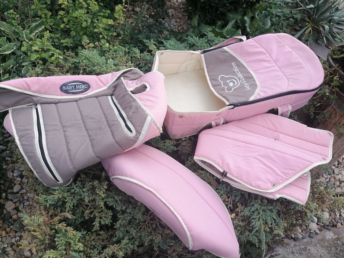 Kočárek pro holčičku - 12