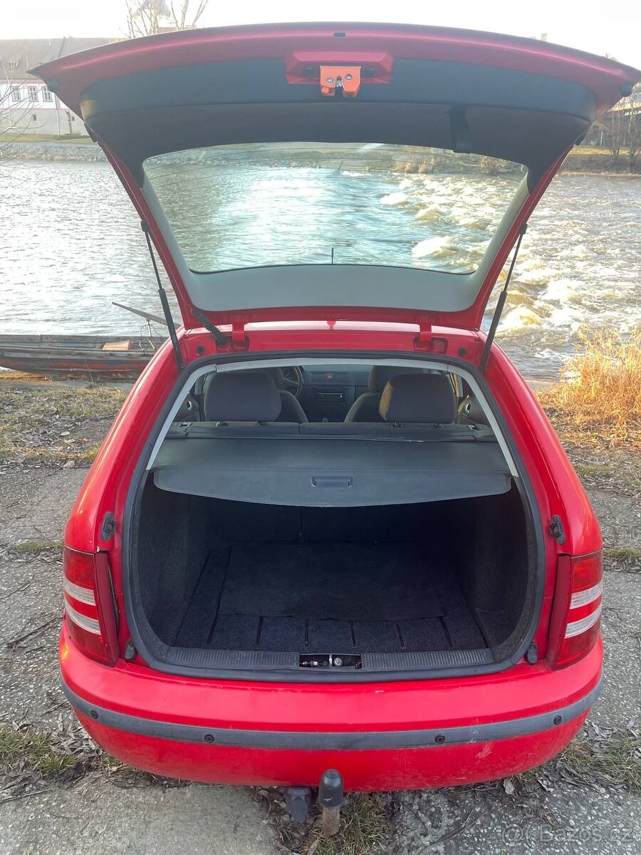 Pronájem Fabia - 12