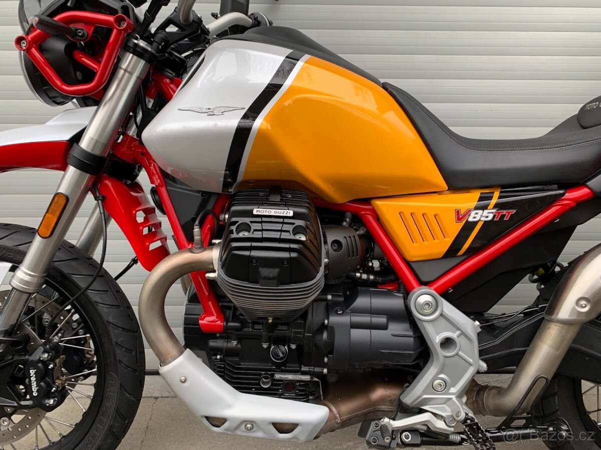Moto Guzzi V 85TT ABS, LED, KUFR, Euro 5 - 12