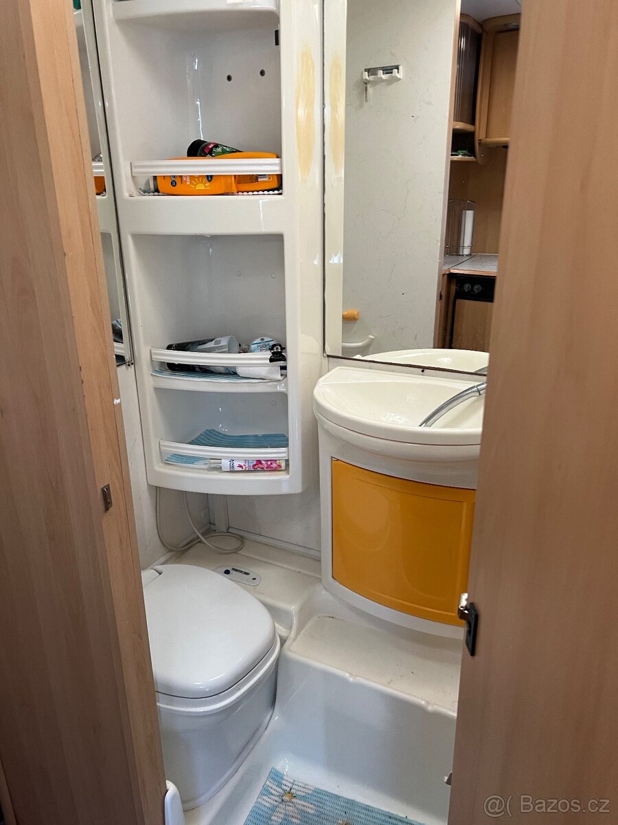 Dethleffs camper EL3 - 12