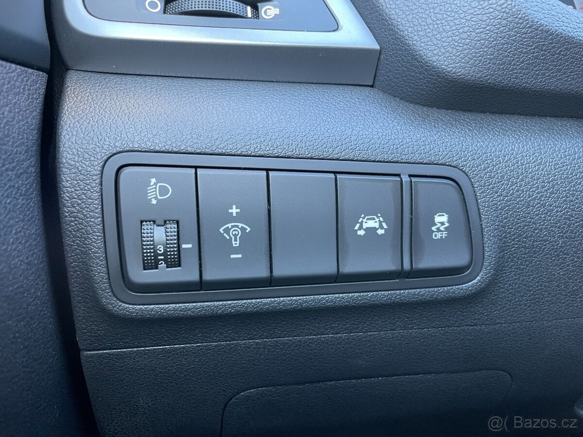 Hyundai Tucson 1.7 CRDi 85kW - 12