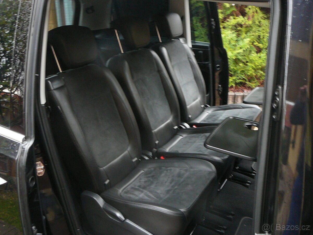 VW SHARAN 2.0 TDI 130KW 7MÍST DSG+F1 PANORAMA NAV ACC FRONT - 12