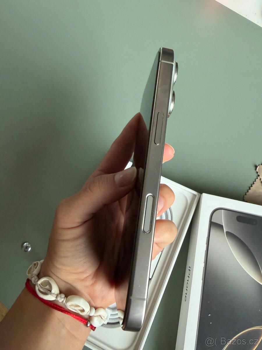 iPhone 16 PRO 256GB Natural Titanium - 12