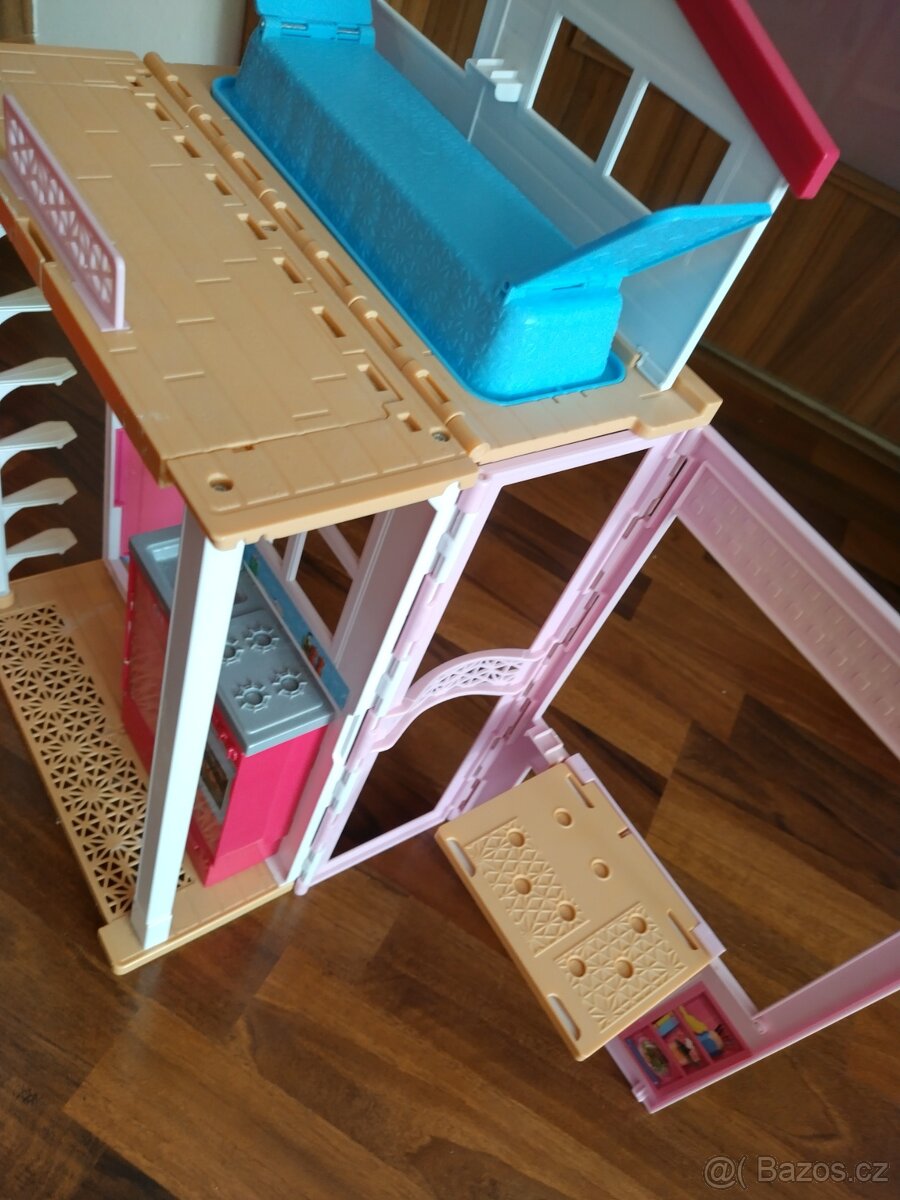 Dům pro Barbie +auto - 12