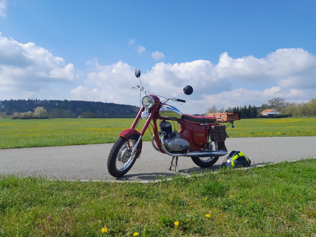 Jawa 250/353 - 12