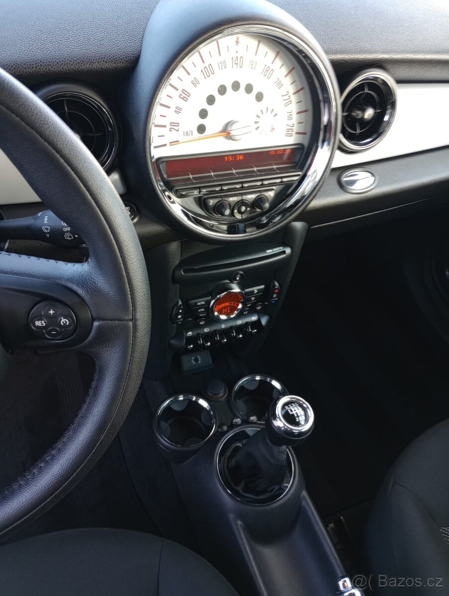 Mini Cooper R56 1.6 90kw 2014 - 12